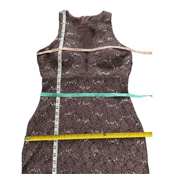 Nightway Mauve sequined lace cocktail dress size 10 - Picture 4 of 9